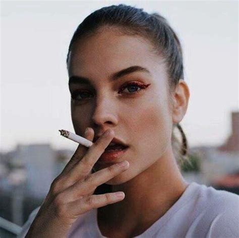 barbara palvin smoking|Smoking : r/BarbaraPalvin .